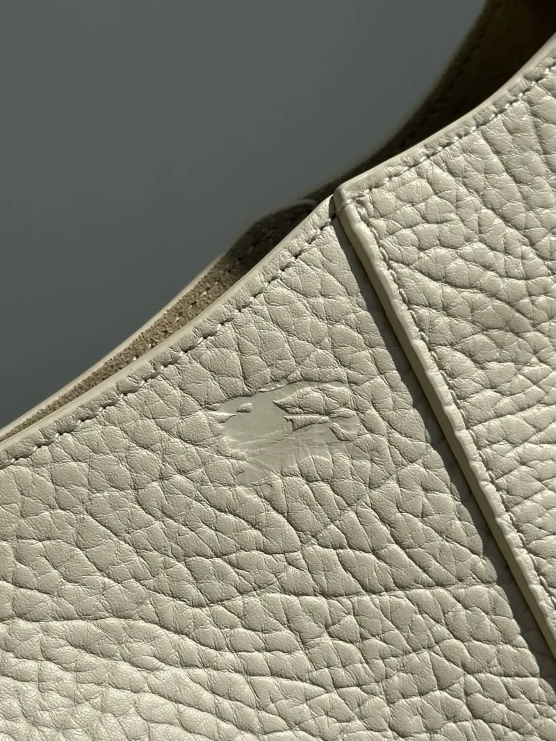 Burberry Satchel Bags-125 - Image 7