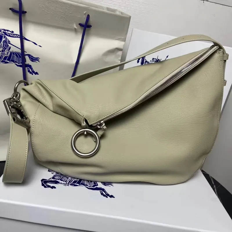 Burberry Beige Leather Hobo Shoulder Bag 154