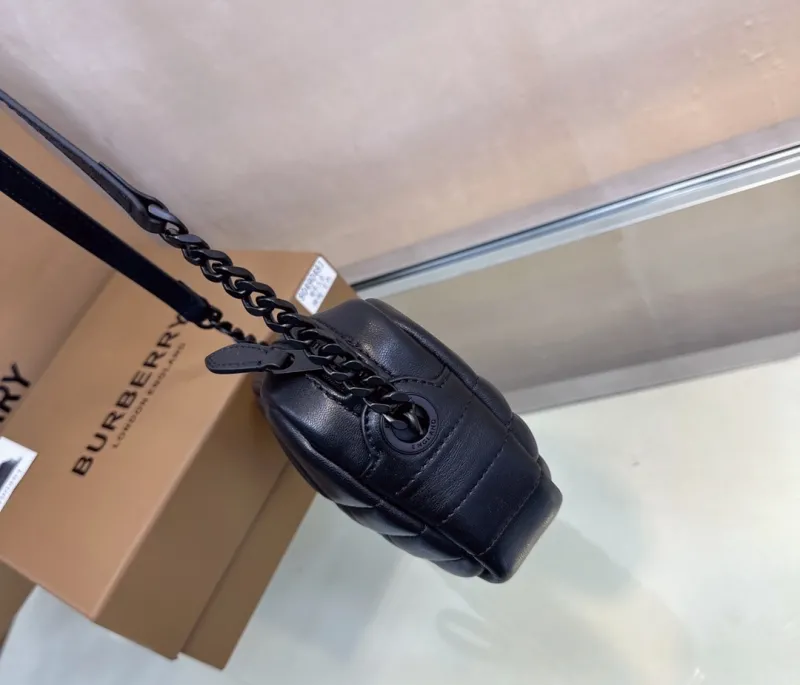 Burberry Black Quilted Crossbody Camera Bag 80490481 - Image 5