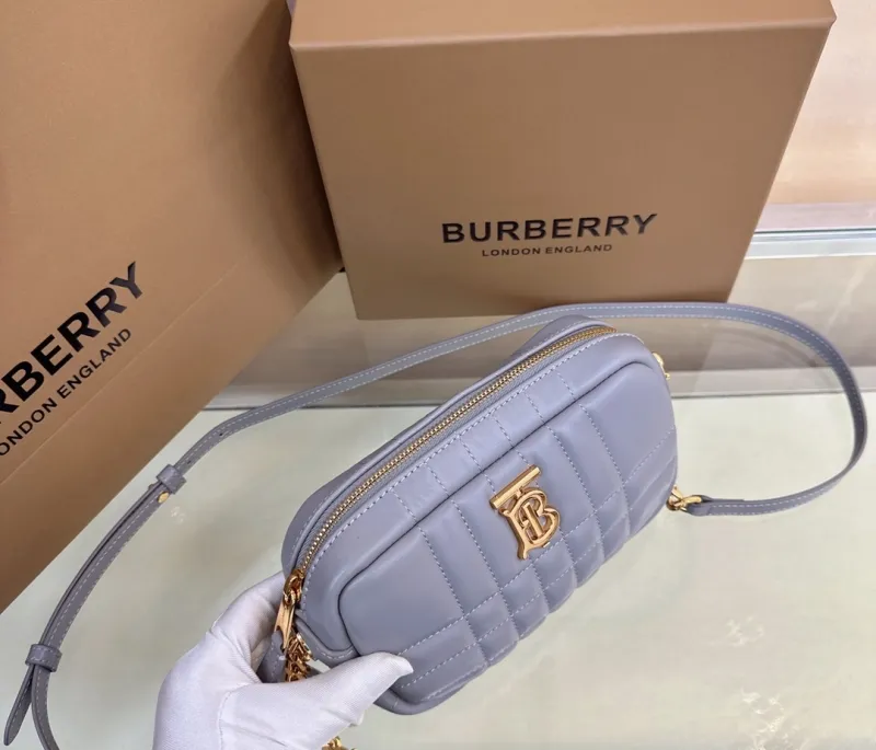 Burberry Gray Quilted Crossbody Camera Bag - Image 7