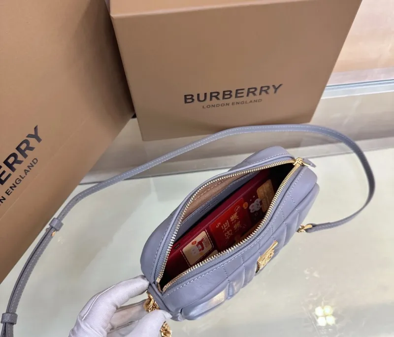 Burberry Gray Quilted Crossbody Camera Bag - Image 8