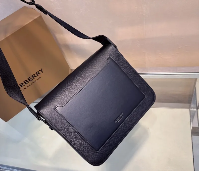 Burberry Black Leather Crossbody Messenger Bag - Image 7