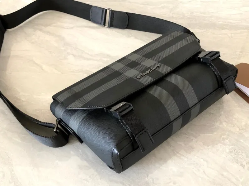 Burberry Black Charcoal Check Messenger Bag - Image 5