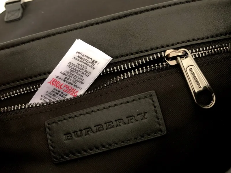 Burberry Black Charcoal Check Messenger Bag - Image 9