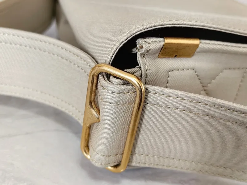 Burberry Light Gray Crossbody Satchel Bag 203 - Image 4