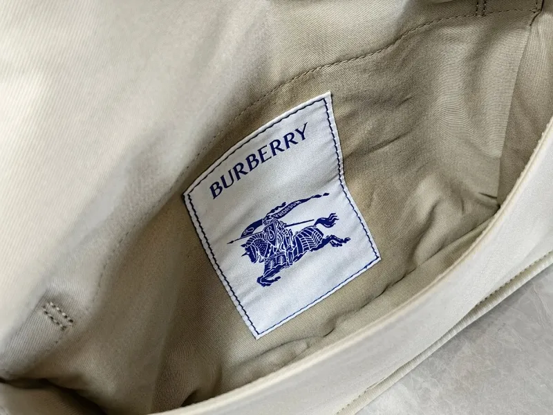 Burberry Light Gray Crossbody Satchel Bag 203 - Image 6
