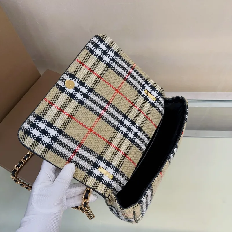 Burberry Beige Vintage Check Chain Shoulder Bag 126936 - Image 8