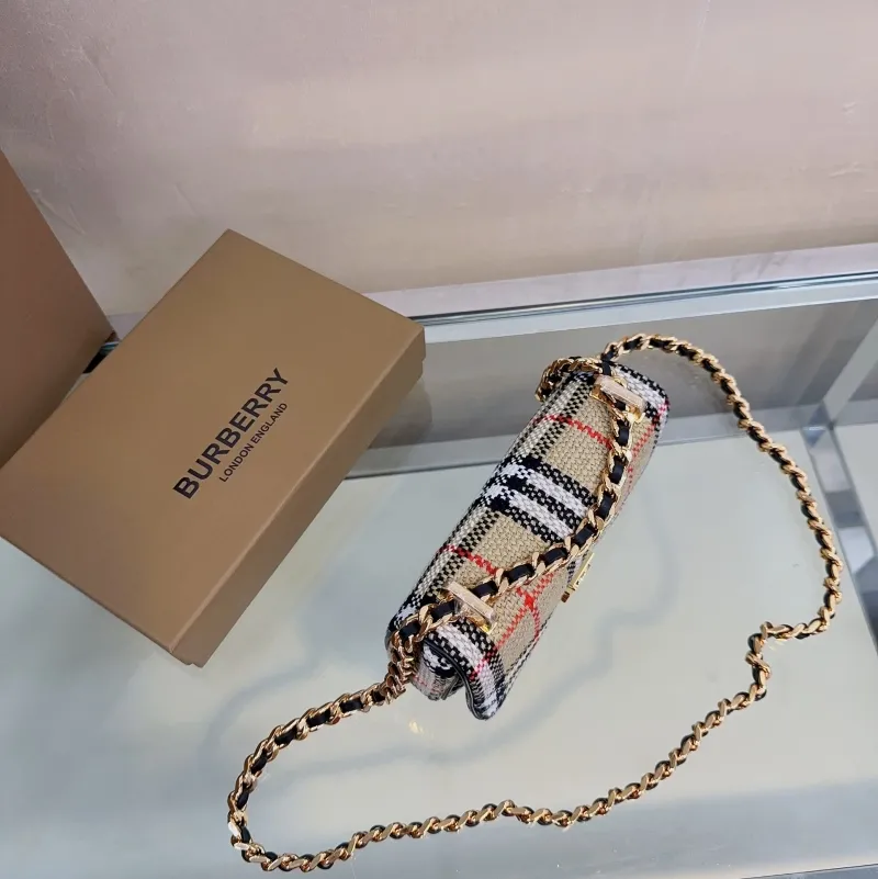 Burberry Vintage Check Chain Crossbody Bag - Image 5