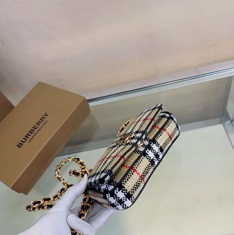 Burberry Vintage Check Chain Crossbody Bag - Image 6