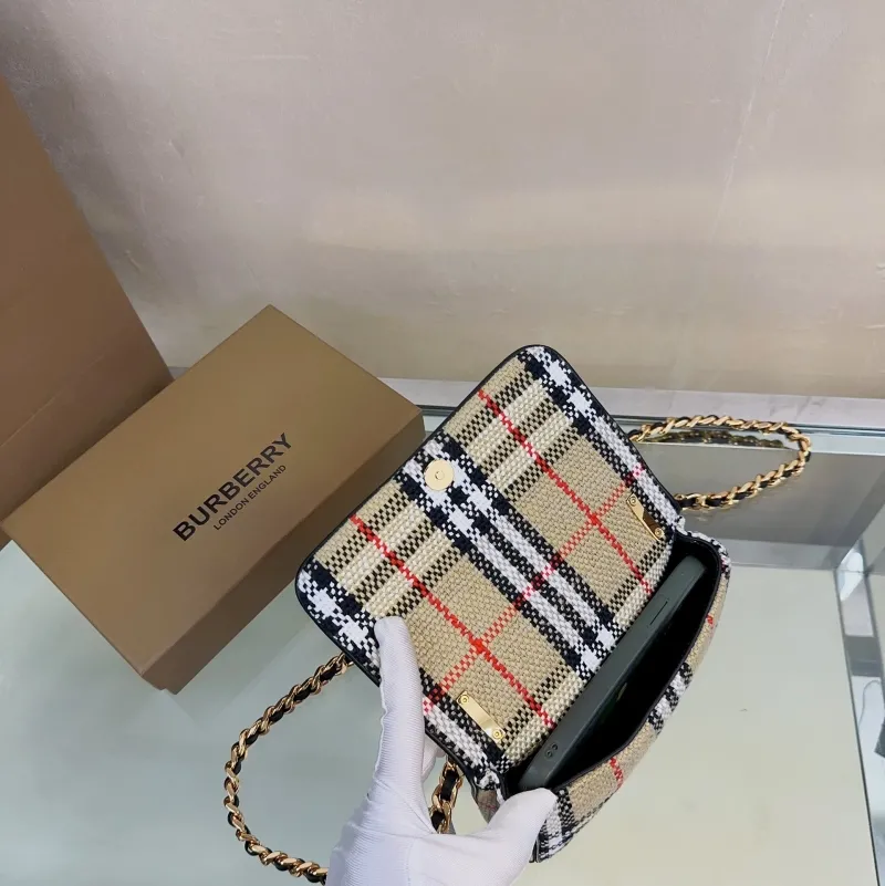 Burberry Vintage Check Chain Crossbody Bag - Image 7