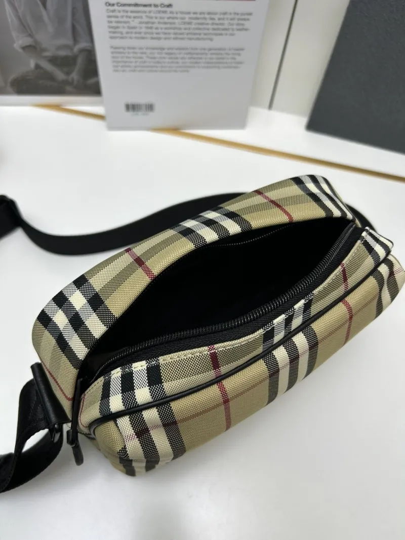 Burberry Vintage Check Crossbody Satchel Bag 8337 22.5cm - Image 8