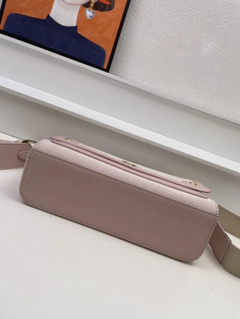 Burberry 8350 Light Pink Crossbody Satchel Bag Size 25 - Image 7