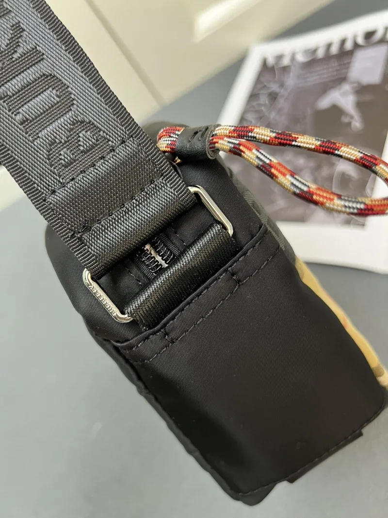 Burberry Vintage Check Crossbody Bag 8337 - Image 6