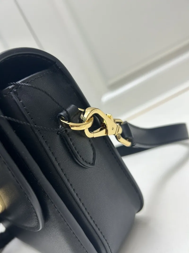 Burberry 8375 Black Crossbody Satchel Bag - Image 4