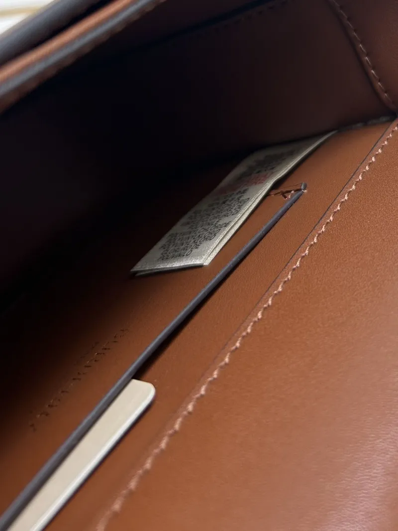 Burberry Brown Leather Crossbody Bag 8375 - Image 9