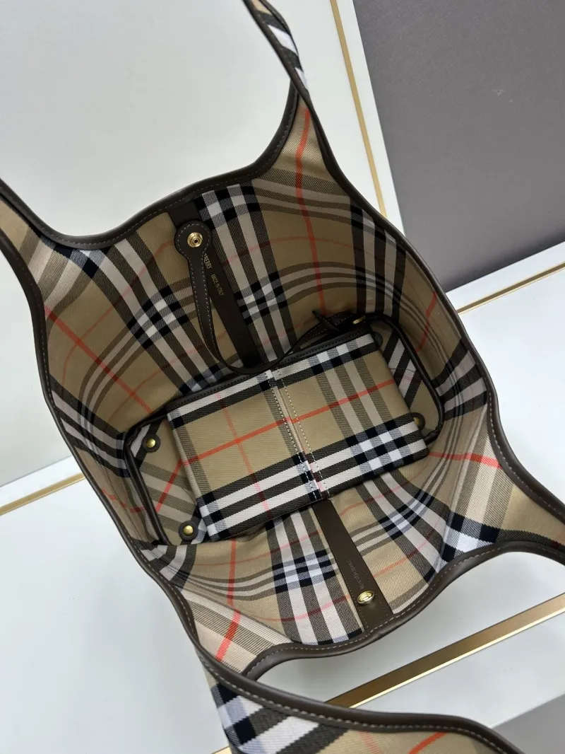 Burberry Classic Check Tote Bag with Pouch 8092 - Image 6
