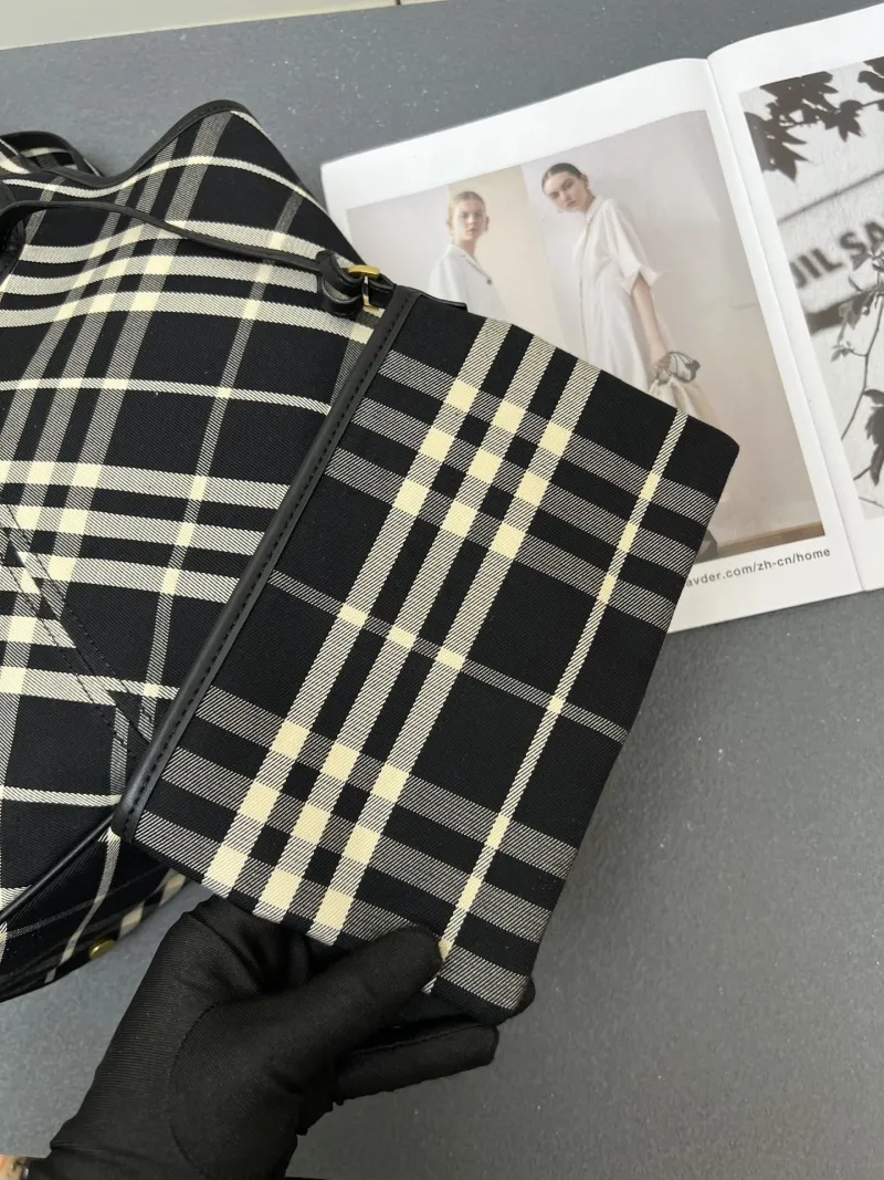 Burberry Shopping Bags-10 - Image 10