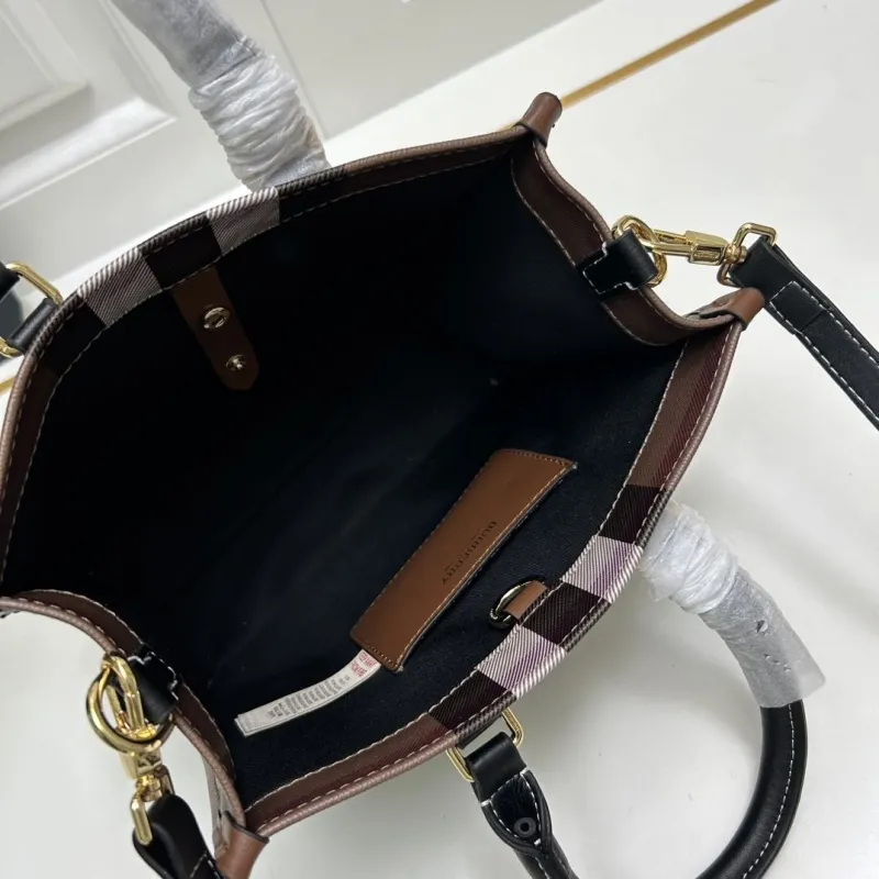 Burberry Brown Black Check Tote Bag Model 8571 - Image 8