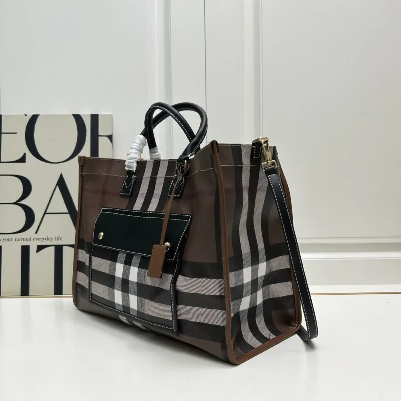 Burberry Shopping Bags-12 - Image 4