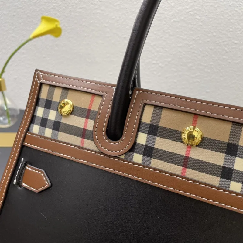 Burberry Black Leather Tote Bag 26cm 32cm 8347 8348 - Image 4