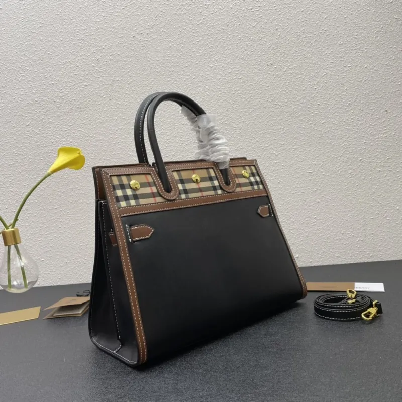 Burberry Black Leather Tote Bag 26cm 32cm 8347 8348 - Image 5