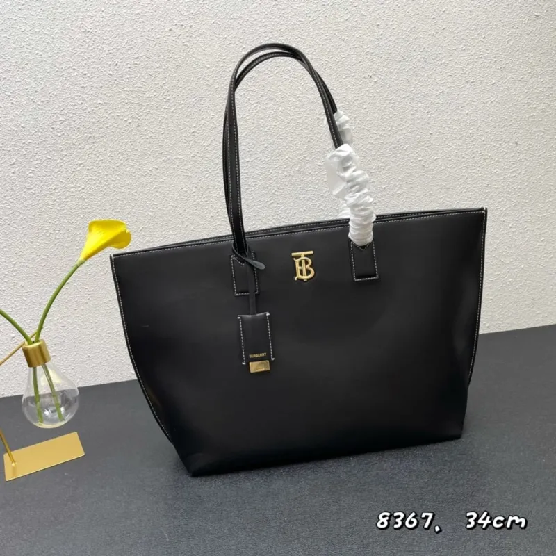 Alternative view of Burberry Shopping Bags-17