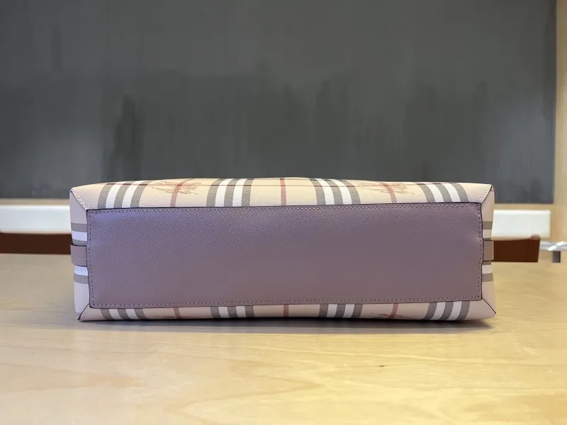 Burberry Haymarket Check Tote Bag - Image 5
