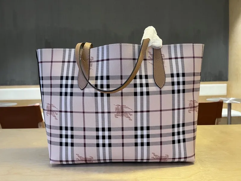 Alternative view of Burberry Shopping Bags-22