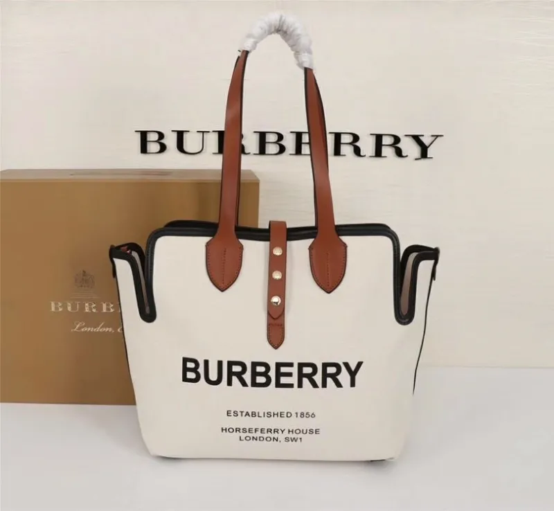 Burberry Shopping Bags-27