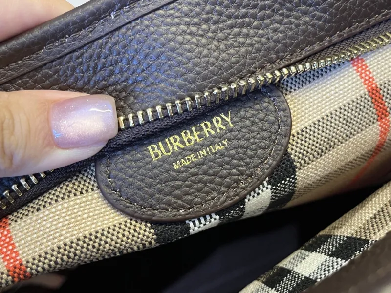 Burberry Classic Check Hobo Shoulder Bag - Image 8