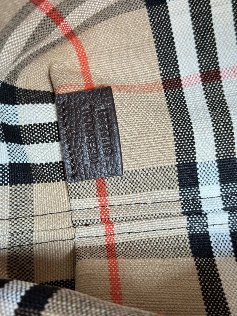 Burberry Classic Check Tote Bag with Pouch - Image 7