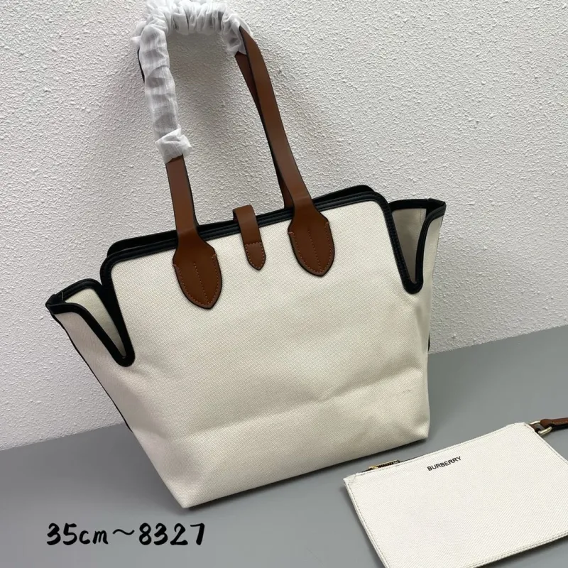 Burberry 8327 Cream Tote Bag with Pouch 35cm - Image 3