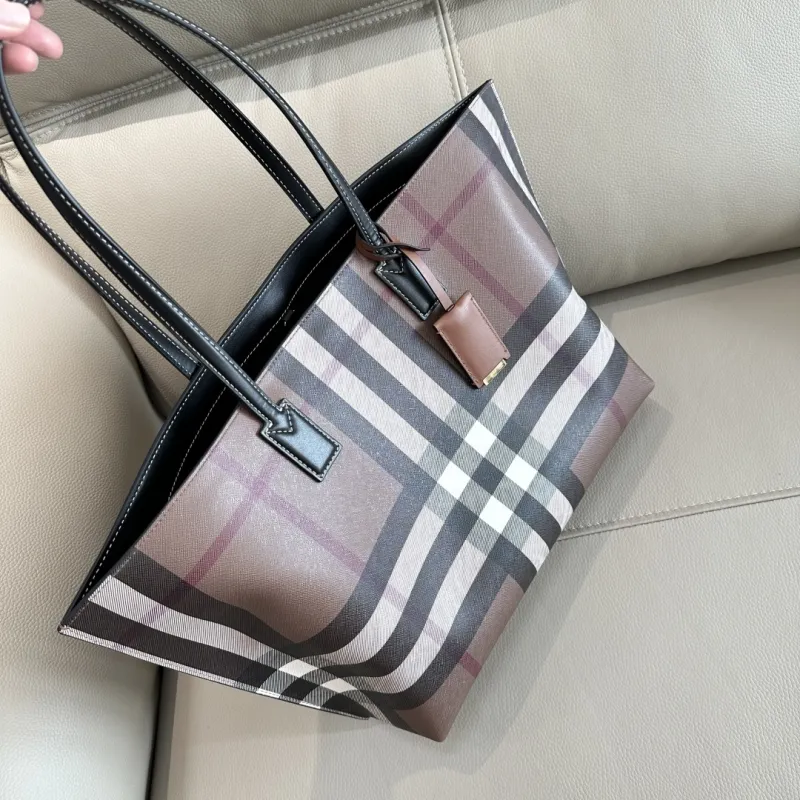 Burberry Classic Check Tote Bag - Image 3