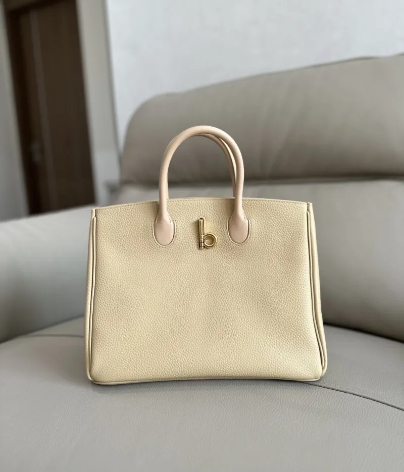Burberry Beige Leather Tote Bag 54