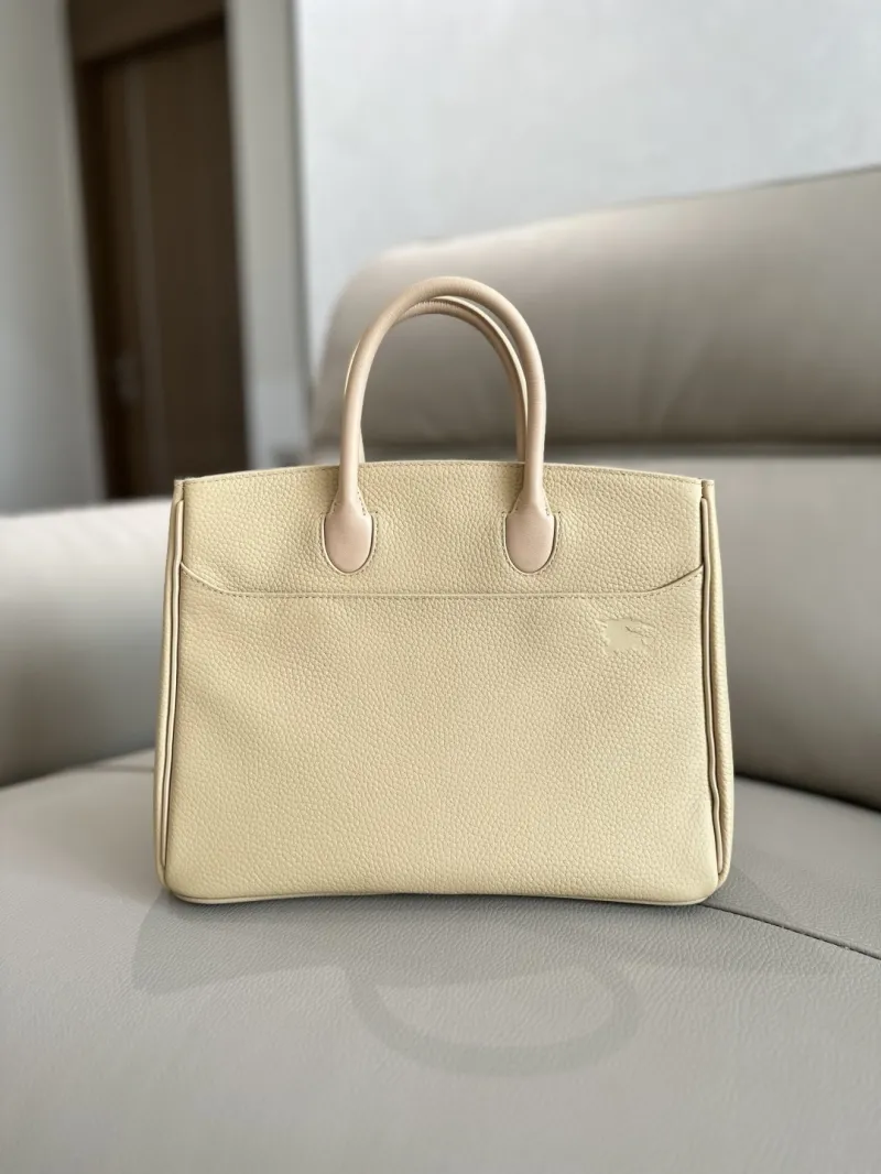 Alternative view of Burberry Beige Leather Tote Bag 54