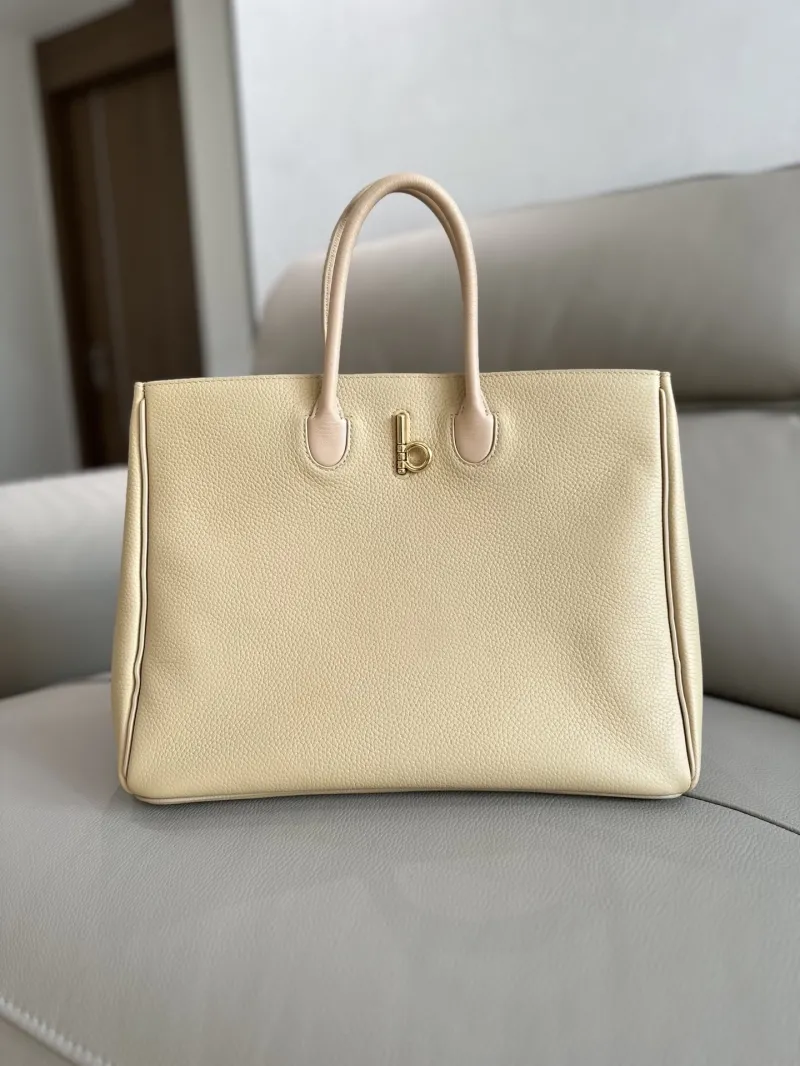 Burberry Beige Leather Tote Bag 56