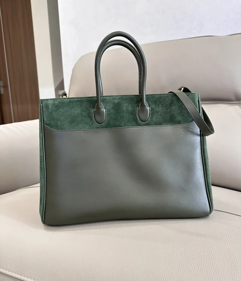 Alternative view of Burberry Shopping Bags-71