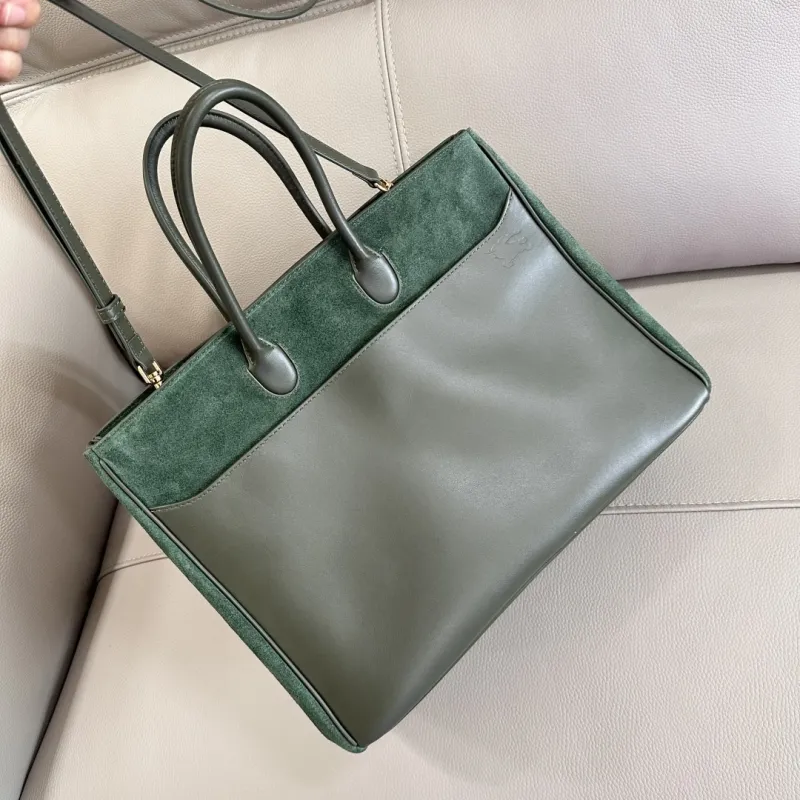 Burberry Green Suede Tote Bag - Image 4