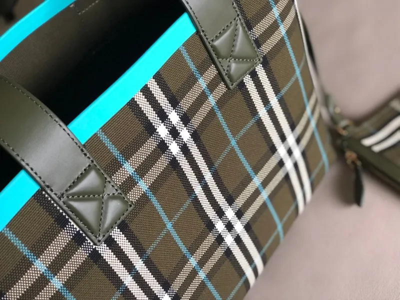 Burberry Olive Check Tote Bag with Matching Pouch - Image 4