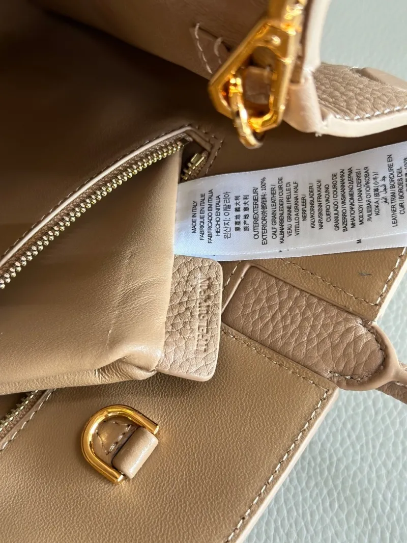Burberry Beige Leather Tote Bag 75 - Image 9