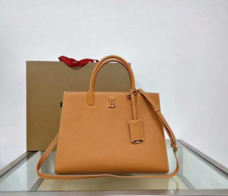 Burberry Shopping Bags-77