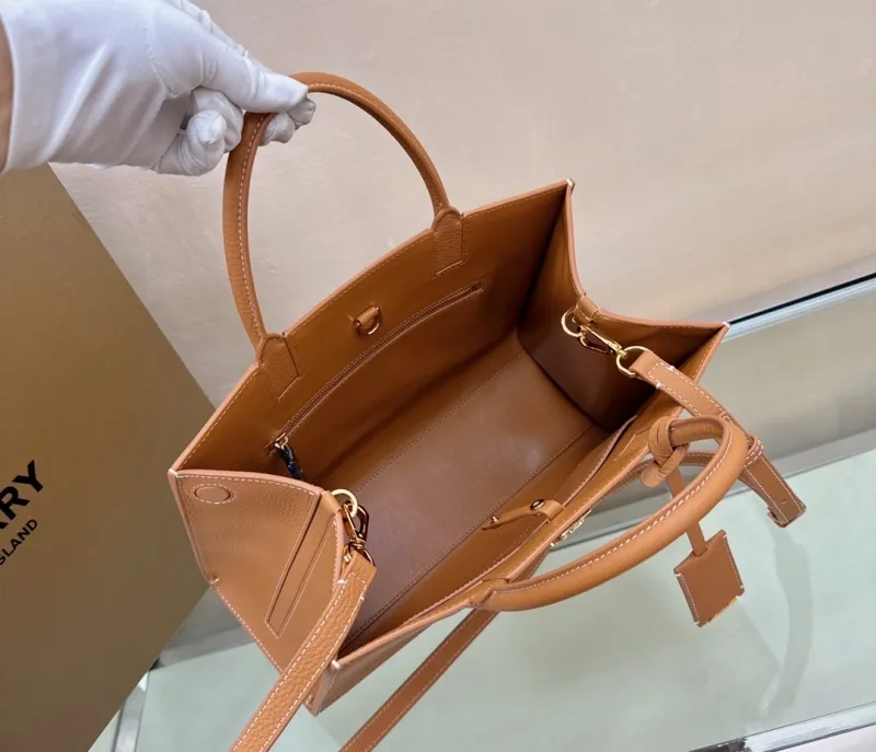 Burberry Tan Leather Tote Bag 77 - Image 5