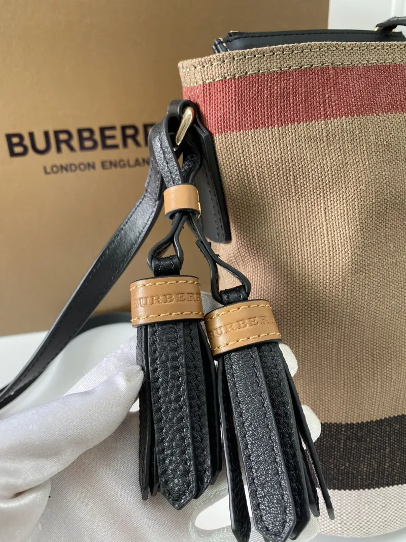 Burberry Classic Check Bucket Crossbody Bag with Small Pouch - Image 4