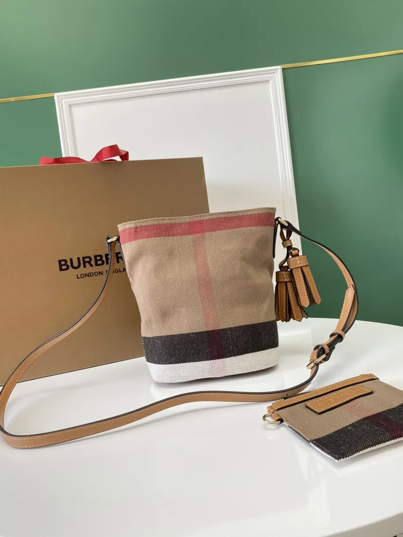 Alternative view of Burberry Shopping Bags-81