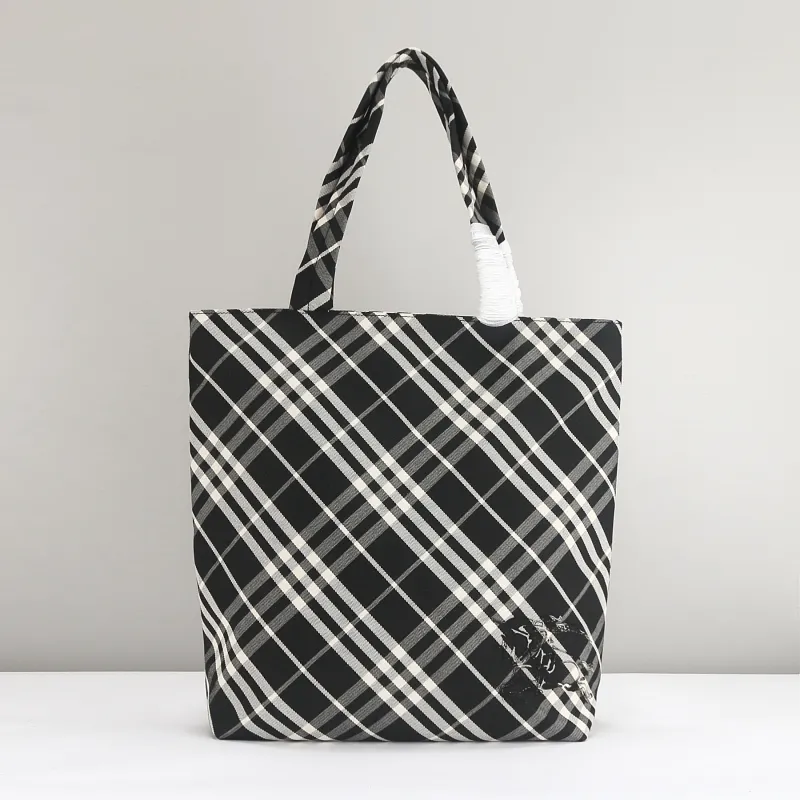 Burberry Shopping Bags-82