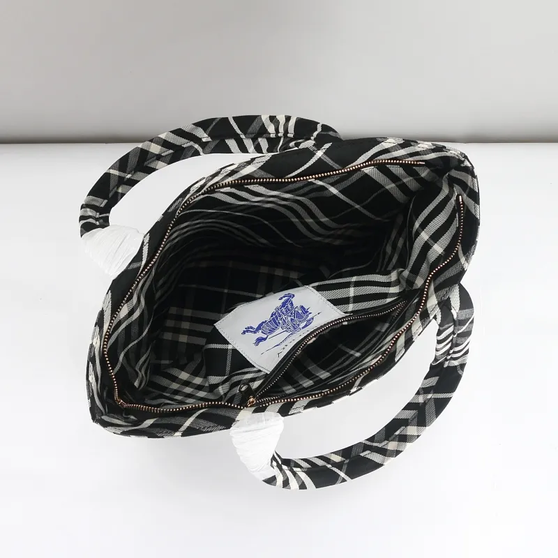 Burberry Black White Check Tote Bag 82 - Image 9