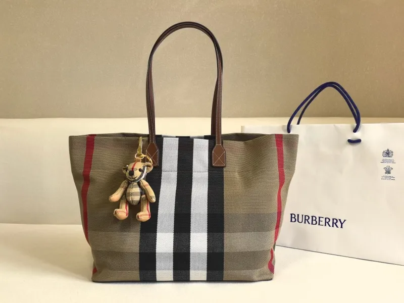 Burberry Shopping Bags-88