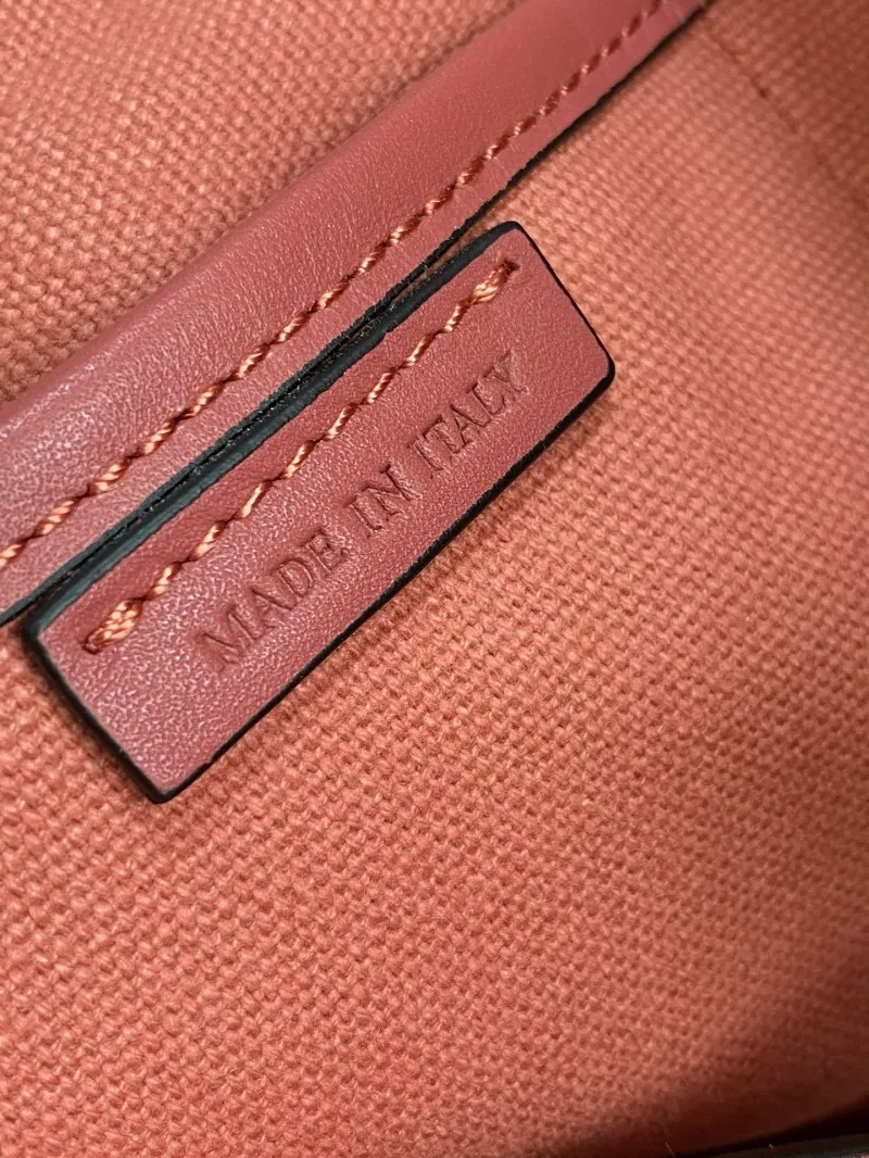 Burberry Pink Check Tote Handbag - Image 7