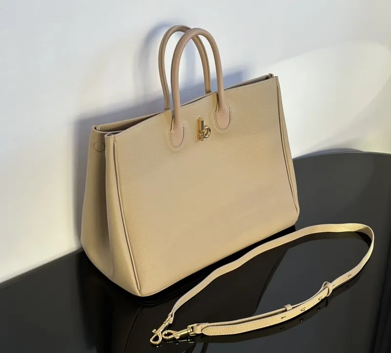 Burberry Beige Leather Tote Bag 92