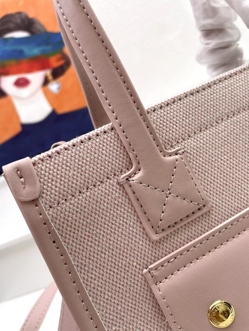 Burberry Pink Tote Bag 8571 Size 23 - Image 6